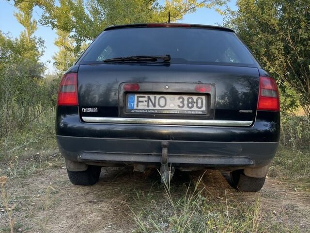 Чорний Ауді А6, об'ємом двигуна 2.5 л та пробігом 350 тис. км за 2200 $, фото 5 на Automoto.ua