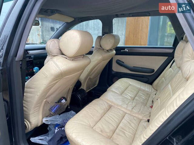 Черный Ауди А6, объемом двигателя 1.78 л и пробегом 450 тыс. км за 3500 $, фото 8 на Automoto.ua