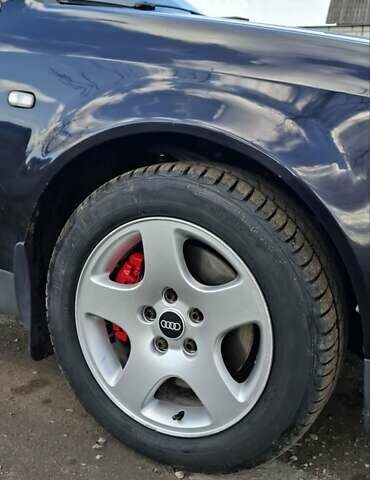 Черный Ауди А6, объемом двигателя 2.5 л и пробегом 383 тыс. км за 4650 $, фото 12 на Automoto.ua