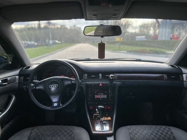 Черный Ауди А6, объемом двигателя 2.5 л и пробегом 345 тыс. км за 4300 $, фото 5 на Automoto.ua