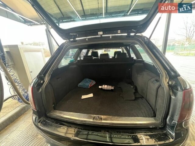 Черный Ауди А6, объемом двигателя 2.5 л и пробегом 380 тыс. км за 3800 $, фото 6 на Automoto.ua