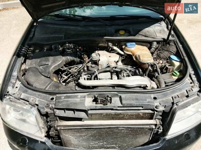 Черный Ауди А6, объемом двигателя 2.5 л и пробегом 395 тыс. км за 4500 $, фото 3 на Automoto.ua