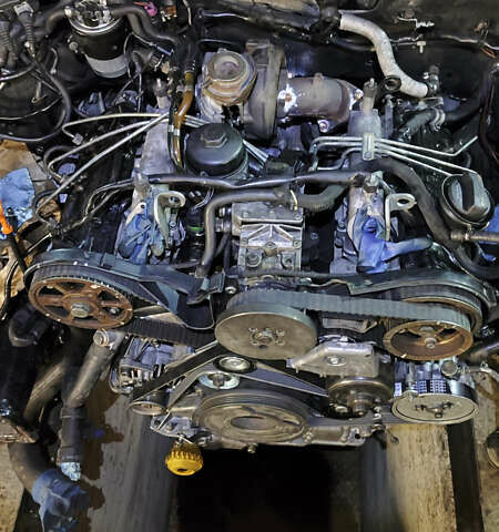 Черный Ауди А6, объемом двигателя 2.5 л и пробегом 474 тыс. км за 4000 $, фото 9 на Automoto.ua