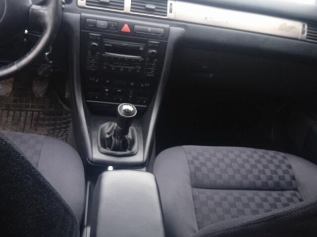 Чорний Ауді А6, об'ємом двигуна 2.5 л та пробігом 343 тис. км за 3900 $, фото 13 на Automoto.ua