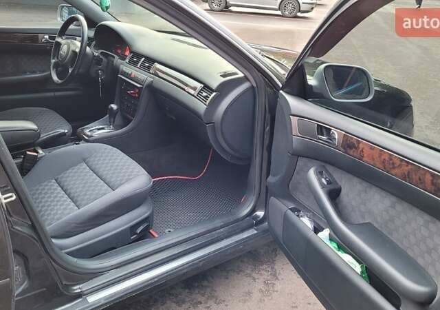 Черный Ауди А6, объемом двигателя 2.5 л и пробегом 463 тыс. км за 4500 $, фото 13 на Automoto.ua