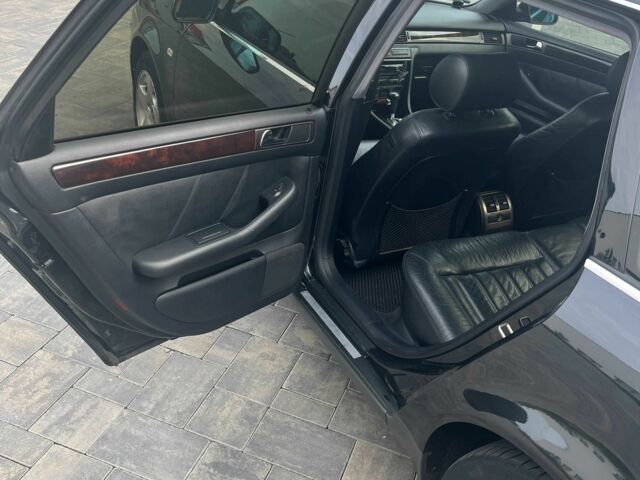 Чорний Ауді А6, об'ємом двигуна 2.5 л та пробігом 388 тис. км за 3900 $, фото 8 на Automoto.ua