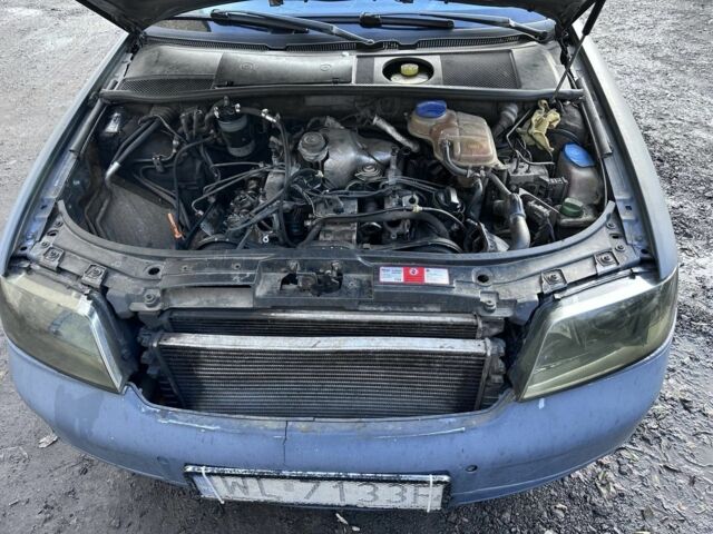 Черный Ауди А6, объемом двигателя 2.5 л и пробегом 460 тыс. км за 1000 $, фото 2 на Automoto.ua