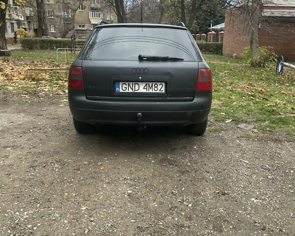 Черный Ауди А6, объемом двигателя 2.5 л и пробегом 536 тыс. км за 3100 $, фото 6 на Automoto.ua