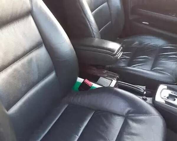 Черный Ауди А6, объемом двигателя 2.5 л и пробегом 382 тыс. км за 5250 $, фото 1 на Automoto.ua