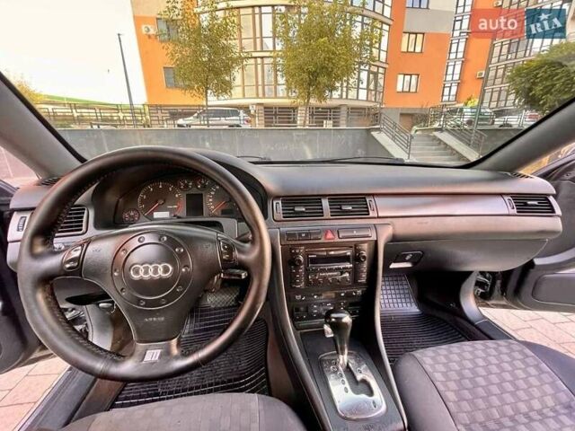 Черный Ауди А6, объемом двигателя 1.8 л и пробегом 326 тыс. км за 5800 $, фото 8 на Automoto.ua