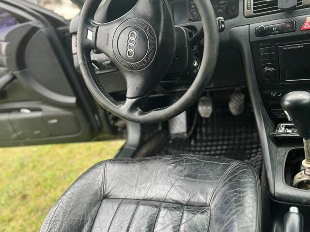 Чорний Ауді А6, об'ємом двигуна 2.5 л та пробігом 290 тис. км за 4000 $, фото 14 на Automoto.ua