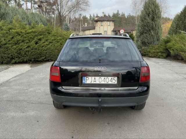 Черный Ауди А6, объемом двигателя 1.8 л и пробегом 300 тыс. км за 1750 $, фото 5 на Automoto.ua