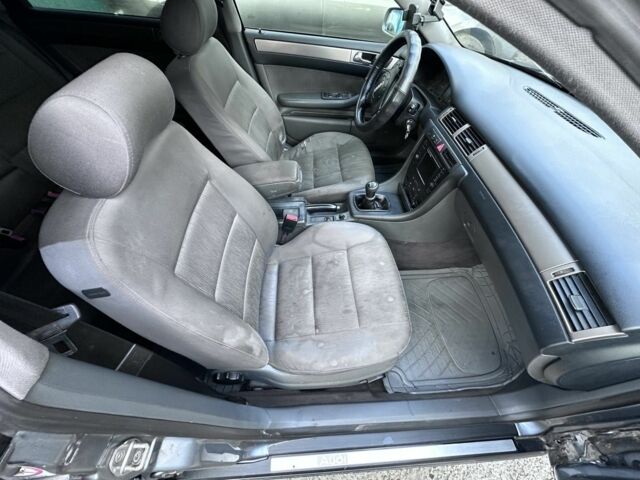 Черный Ауди А6, объемом двигателя 2.5 л и пробегом 460 тыс. км за 1000 $, фото 18 на Automoto.ua