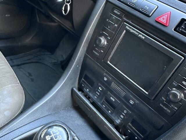 Черный Ауди А6, объемом двигателя 2.5 л и пробегом 460 тыс. км за 1000 $, фото 5 на Automoto.ua