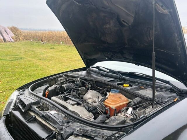 Чорний Ауді А6, об'ємом двигуна 2.5 л та пробігом 290 тис. км за 4000 $, фото 13 на Automoto.ua