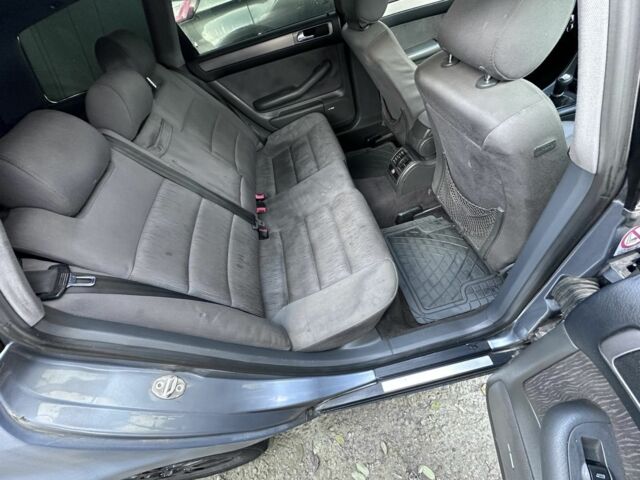 Черный Ауди А6, объемом двигателя 2.5 л и пробегом 460 тыс. км за 1000 $, фото 16 на Automoto.ua