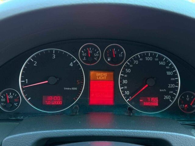 Черный Ауди А6, объемом двигателя 2.5 л и пробегом 380 тыс. км за 3790 $, фото 18 на Automoto.ua
