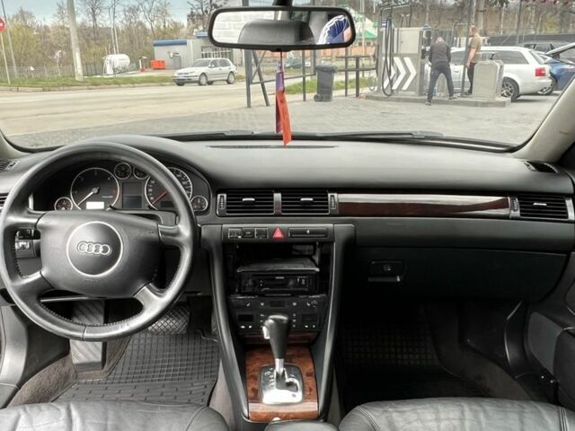 Черный Ауди А6, объемом двигателя 2.5 л и пробегом 260 тыс. км за 4200 $, фото 7 на Automoto.ua