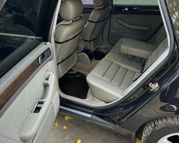 Черный Ауди А6, объемом двигателя 2.5 л и пробегом 340 тыс. км за 4250 $, фото 7 на Automoto.ua