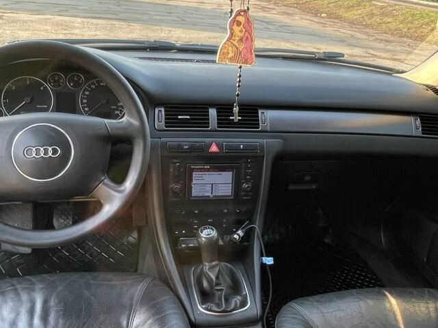 Черный Ауди А6, объемом двигателя 2.5 л и пробегом 364 тыс. км за 3000 $, фото 10 на Automoto.ua