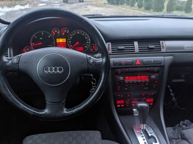Черный Ауди А6, объемом двигателя 2.5 л и пробегом 446 тыс. км за 2250 $, фото 9 на Automoto.ua