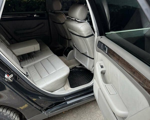 Черный Ауди А6, объемом двигателя 2.5 л и пробегом 340 тыс. км за 4250 $, фото 8 на Automoto.ua
