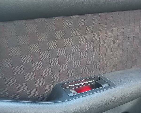 Черный Ауди А6, объемом двигателя 1.9 л и пробегом 369 тыс. км за 5510 $, фото 12 на Automoto.ua