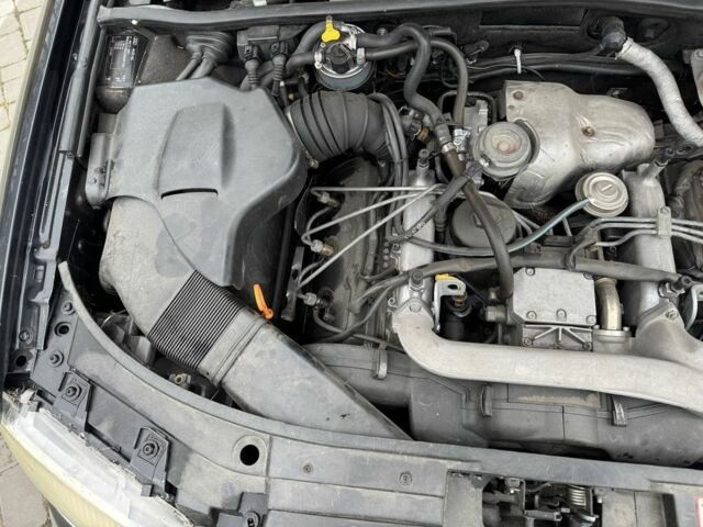 Черный Ауди А6, объемом двигателя 2.5 л и пробегом 270 тыс. км за 1500 $, фото 11 на Automoto.ua