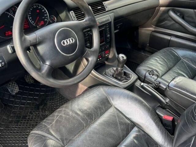 Чорний Ауді А6, об'ємом двигуна 2.5 л та пробігом 350 тис. км за 2150 $, фото 2 на Automoto.ua