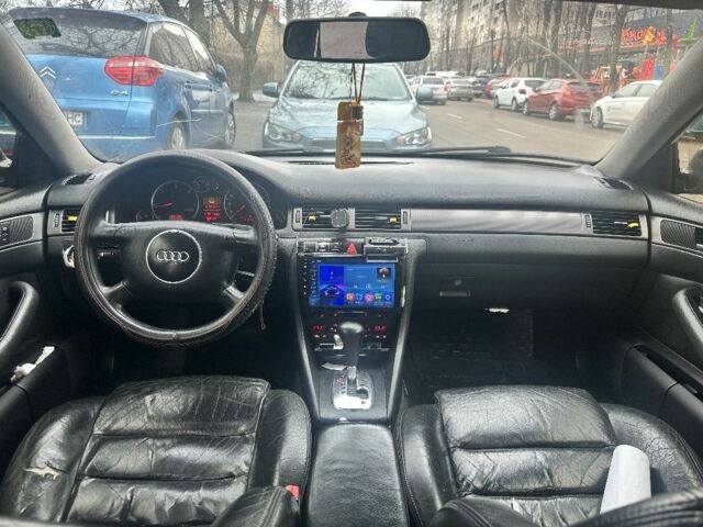 Черный Ауди А6, объемом двигателя 2.5 л и пробегом 400 тыс. км за 4000 $, фото 5 на Automoto.ua