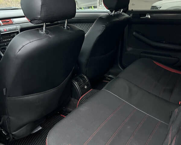 Чорний Ауді А6, об'ємом двигуна 2.5 л та пробігом 400 тис. км за 2999 $, фото 7 на Automoto.ua