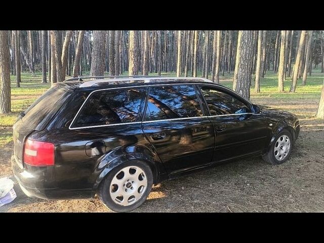 Черный Ауди А6, объемом двигателя 2.5 л и пробегом 380 тыс. км за 4000 $, фото 13 на Automoto.ua