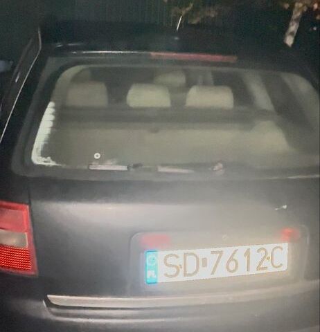 Черный Ауди А6, объемом двигателя 1.9 л и пробегом 271 тыс. км за 2500 $, фото 2 на Automoto.ua