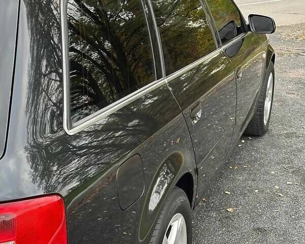 Черный Ауди А6, объемом двигателя 1.78 л и пробегом 215 тыс. км за 5200 $, фото 7 на Automoto.ua