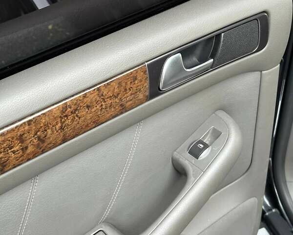 Черный Ауди А6, объемом двигателя 1.78 л и пробегом 215 тыс. км за 5400 $, фото 37 на Automoto.ua