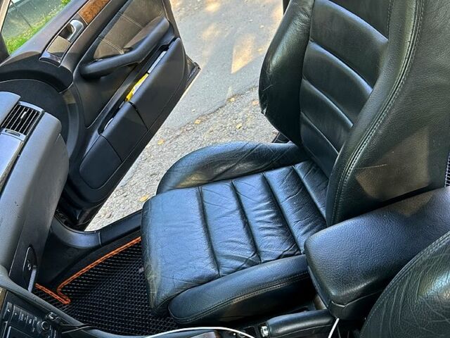 Черный Ауди А6, объемом двигателя 2.5 л и пробегом 400 тыс. км за 4760 $, фото 12 на Automoto.ua