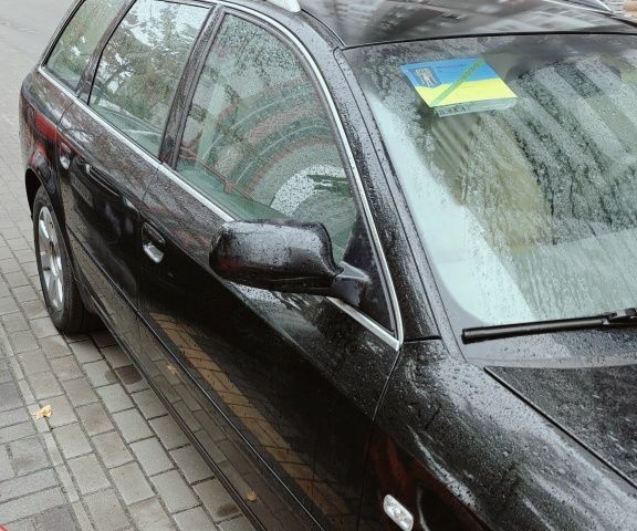 Черный Ауди А6, объемом двигателя 2.5 л и пробегом 330 тыс. км за 3000 $, фото 1 на Automoto.ua