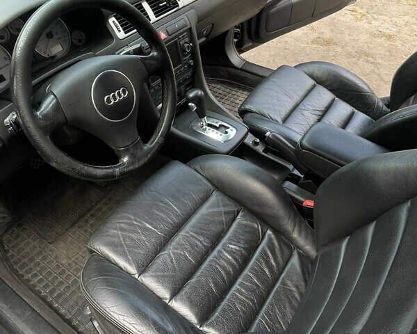 Чорний Ауді А6, об'ємом двигуна 2.5 л та пробігом 250 тис. км за 4000 $, фото 10 на Automoto.ua