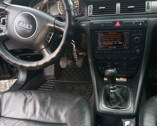 Черный Ауди А6, объемом двигателя 2.5 л и пробегом 300 тыс. км за 6200 $, фото 2 на Automoto.ua