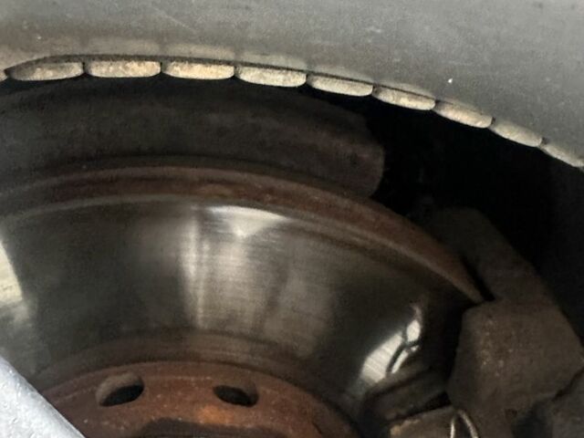 Черный Ауди А6, объемом двигателя 0 л и пробегом 400 тыс. км за 1600 $, фото 21 на Automoto.ua