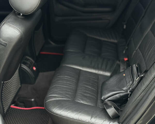 Черный Ауди А6, объемом двигателя 2.5 л и пробегом 400 тыс. км за 4900 $, фото 16 на Automoto.ua