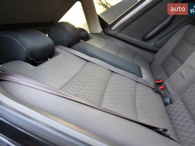 Черный Ауди А6, объемом двигателя 2.5 л и пробегом 290 тыс. км за 4800 $, фото 34 на Automoto.ua