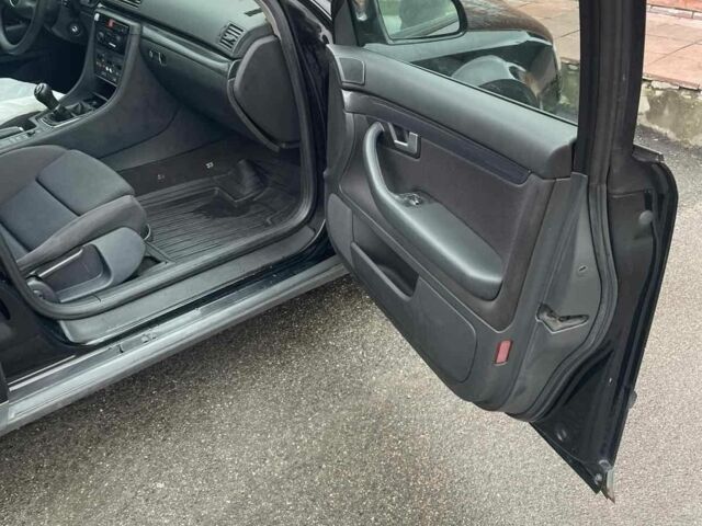 Черный Ауди А6, объемом двигателя 2.5 л и пробегом 330 тыс. км за 2500 $, фото 8 на Automoto.ua