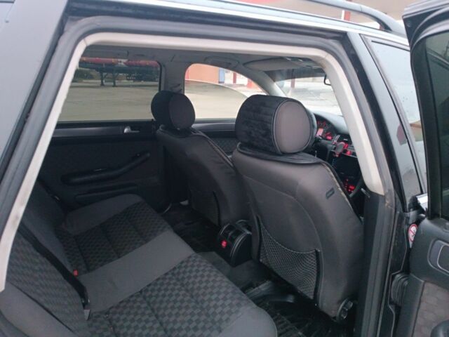 Чорний Ауді А6, об'ємом двигуна 2.5 л та пробігом 260 тис. км за 3188 $, фото 12 на Automoto.ua