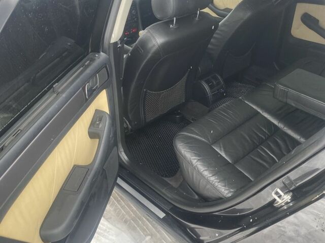 Черный Ауди А6, объемом двигателя 2.5 л и пробегом 580 тыс. км за 4500 $, фото 11 на Automoto.ua