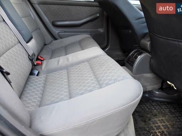 Черный Ауди А6, объемом двигателя 2.5 л и пробегом 290 тыс. км за 4800 $, фото 35 на Automoto.ua