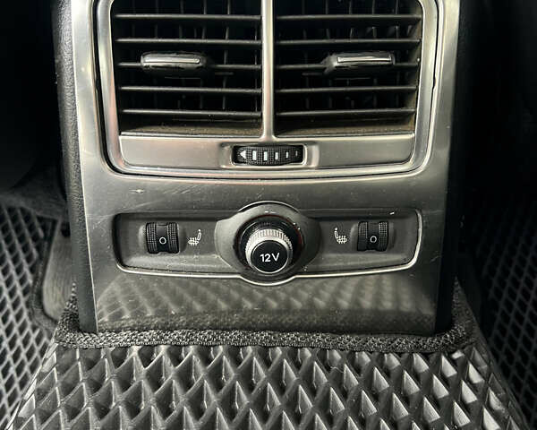 Черный Ауди А6, объемом двигателя 3 л и пробегом 292 тыс. км за 11000 $, фото 12 на Automoto.ua