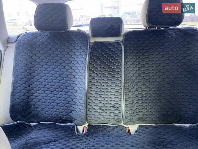 Чорний Ауді А6, об'ємом двигуна 1.97 л та пробігом 347 тис. км за 7200 $, фото 23 на Automoto.ua