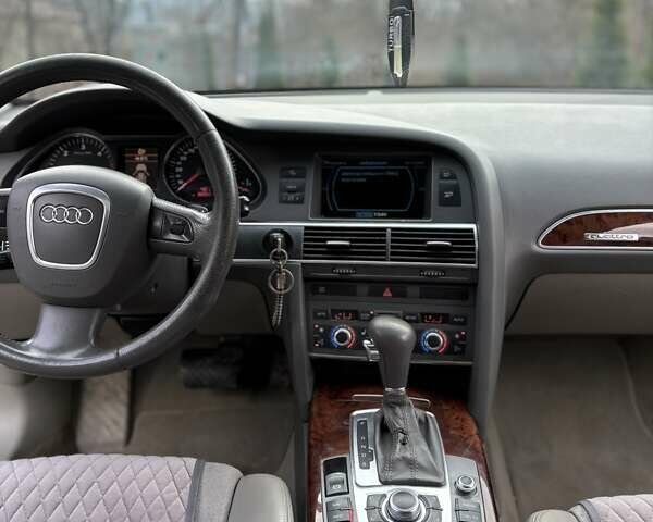 Черный Ауди А6, объемом двигателя 2.97 л и пробегом 332 тыс. км за 7200 $, фото 7 на Automoto.ua