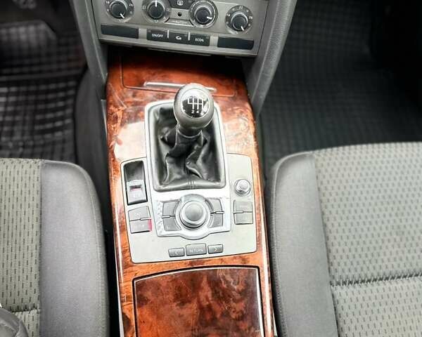 Черный Ауди А6, объемом двигателя 2.7 л и пробегом 340 тыс. км за 6800 $, фото 14 на Automoto.ua